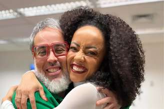 Fabrício Marta e Valéria Almeida