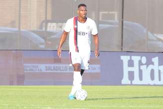 Johan Romaña (San Lorenzo) durante jogo contra o Deportivo Riestra, no dia 20.04.2025. 