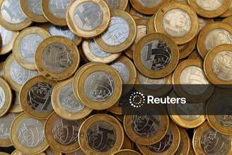 Moedas de real
15/10/2010 REUTERS/Bruno Domingos  (BRAZIL - Tags: BUSINESS)