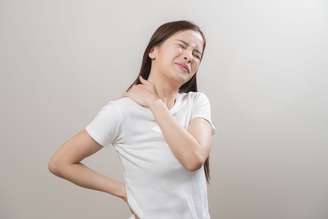 Mais que incômodo, a dor pode revelar algo mais profundo e que precisa ser investigado