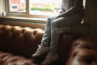 Adolescente de 13 anos foi estuprada por vizinho e amigos dele em Manaus