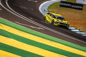 aetano Di Mauro garante pódio e Felipe Fraga amplia liderança do campeonato após final de semana desafiador no Paraná