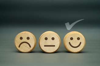 O transtorno bipolar pode impactar diretamente funções cognitivas, influenciando a rotina, o desempenho profissional e as relações pessoais