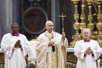 Papa Leão XIV celebra Missa do Crisma no Vaticano