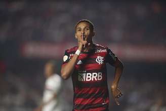 Lázaro quando ainda atuava pelo Flamengo, em 2022