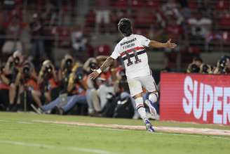 Ferreira marca três gols pelo o São Paulo 