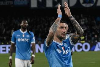 Azzurri bateram os rossoneri graças ao gol de Matteo Politano