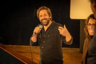 Fernando Coimbra fala sobre o sucesso de 'Emergência Radioativa'