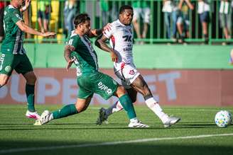 Chapecoense empara com o Vitória pelo Brasileirão 