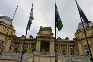 O Palácio Guanabara está ocupado pelo desembargador Ricardo Couto enquanto o STF não chega a uma decisão