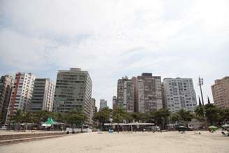 Prédios tortos de Santos (SP) chama a atenção