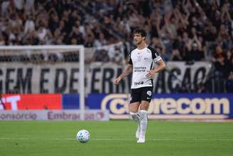 Corinthians tenta iniciar a Libertadores com vitória sobre o Platense