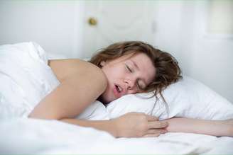 Entenda a relação entre sono e ganho de peso