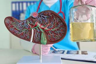 o consumo excessivo de bebida alcoólica não é recomendado nem mesmo de forma ocasional