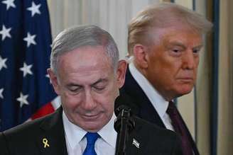 Netanyahu ao lado de Donald Trump
