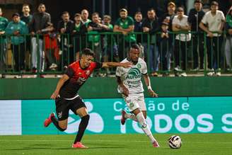 Athletico e Chapecoense duelam pela 11ª rodada do Brasileirão 
