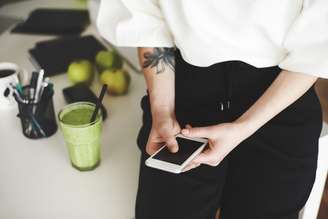 Detox digital: dicas para dar uma pausa das tecnologias