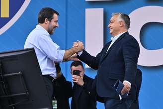 Crítica do italiano foi feita na véspera das eleições em Budapeste