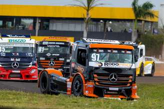 Caminhão de Maicon Roncen (97)