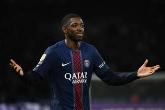 Ousmane Dembélé (PSG) celebrando seu gol contra o Toulouse, no dia 03.04.2026. 
