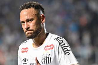 Neymar em partida contra o Recoleta