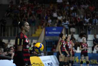 Sesc-Flamengo precisa vencer para não ser eliminado