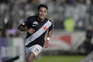 Brenner, do Vasco, pode fazer jus a “lei do ex” contra o São Paulo