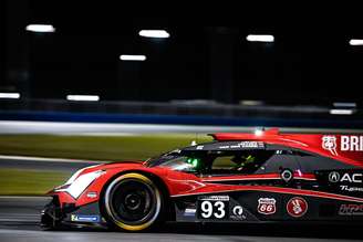 Acura #93 de Renger van der Zande e Nick Yelloly