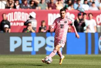 Inter Miami supera o Colorado Rapids e Messi amplia marca histórica de gols — 