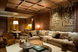 Os tons de marrom trazem mais identidade e ampliam a sensação de aconchego Projeto: Denise Barretto |