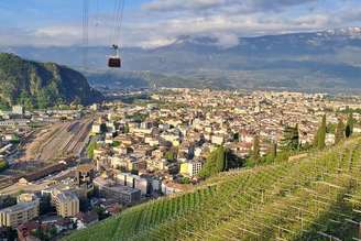 Cidadania honorária a Mussolini foi revogada em Trentino-Alto Ádige, não na cidade de Trento