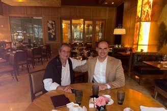 Valdemar Costa Neto se encontra com Eduardo Bolsonaro nos Estados Unidos para definir chapa da disputa pelo Senado em SP