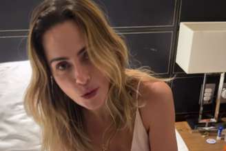 Ana Paula Renault faz vídeo do hotel