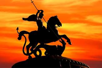 A trajetória de São Jorge atravessa gerações e permanece viva como inspiração, marcada por sua profunda fidelidade a Cristo