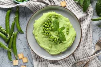 Purê de ervilha com hortelã