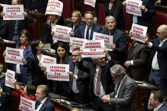 Oposição protestou após aprovação de decreto de segurança na Câmara