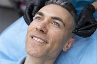 Homens estão mais vaidosos e fazendo cirurgias plásticas