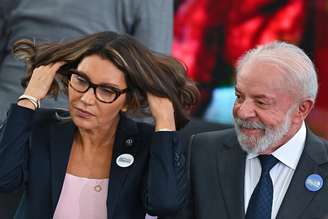 Janja e Lula durante evento no Palácio do Planalto, em Brasília