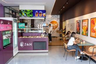 Modelo funciona como 'store in store', com tokens de autoatendimento que só podem ser instalados onde já há venda do açaí