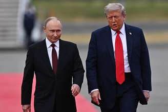 Líder russo fez alerta contra possível operação terrestre no Irã