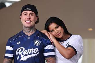 Lia Mendonça e MC Daniel