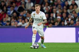 Toni Kroos vai renovar com o Real Madrid