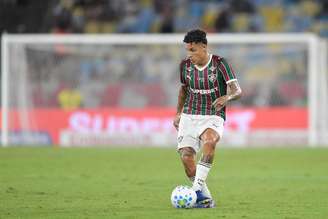 Guilherme Arana (Fluminense) durante jogo contra a Chapecoense, no dia 26.04.2026. 