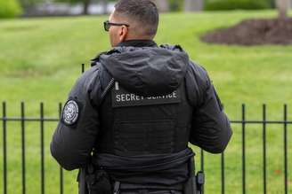 Suspeito foi baleado por agentes do Serviço Secreto americano