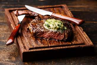 A picanha na manteiga é o prato perfeito para quem deseja servir algo diferente sem passar horas na cozinha