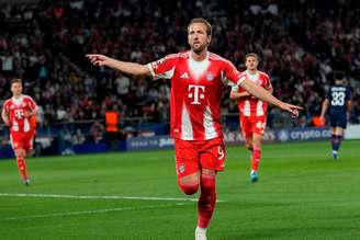Harry Kane (Bayern de Munique) celebrando seu gol contra o PSG, no dia 28.04.2026. 
