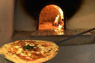 Pizza margherita não pode faltar em estabelecimentos italianos no exterior