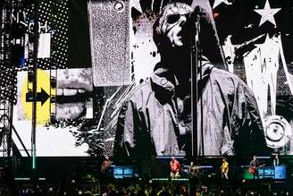 Liam e Noel Gallagher passaram pelo Brasil com a turnê de retorno do Oasis em novembro de 2025