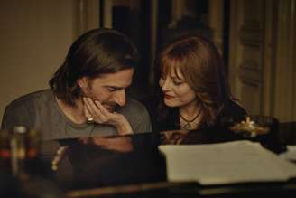 Cena de 'The Echo Chamber', que traz roteiro iniciado por Bertolucci