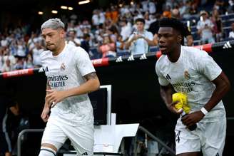Valverde e Tchouaméni em jogo do Real Madrid